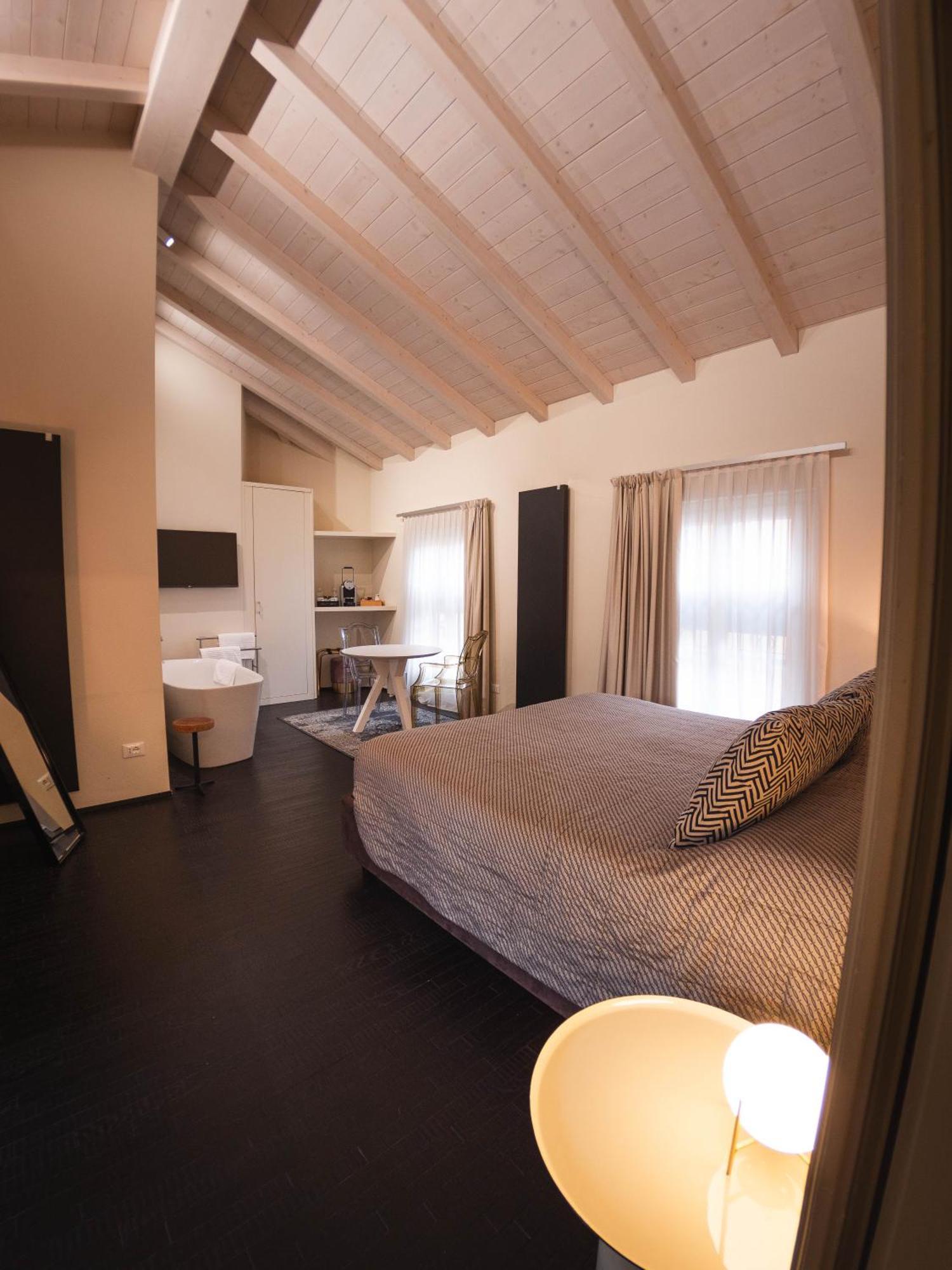 Palazzo Gozzi Bed & Beauty Bed and Breakfast Parma Eksteriør billede