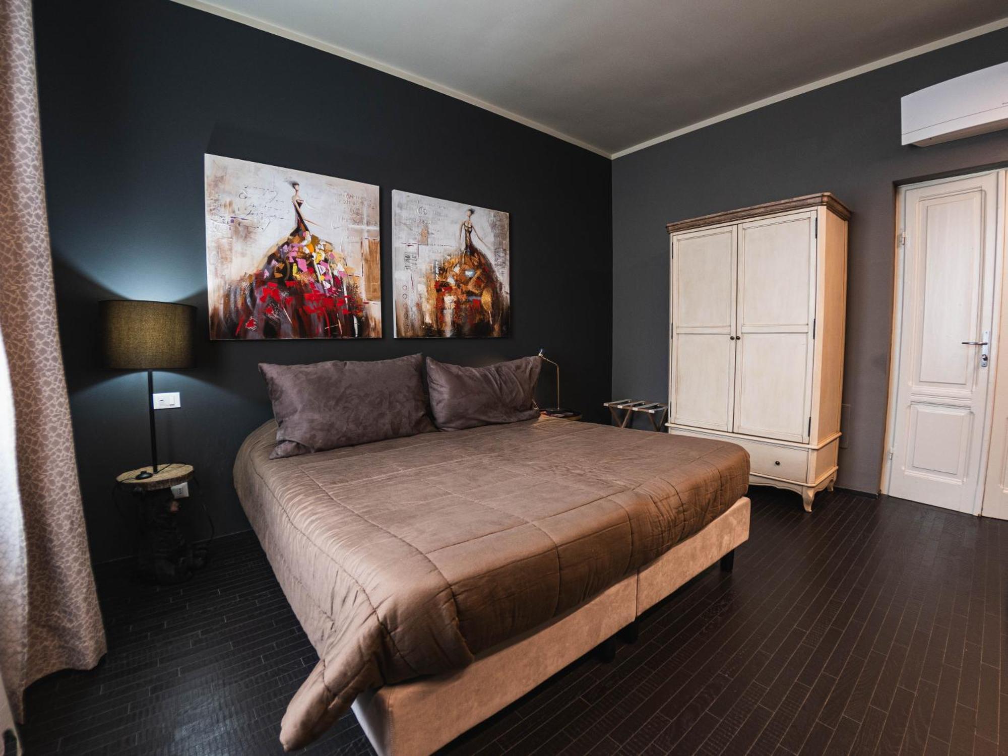 Palazzo Gozzi Bed & Beauty Bed and Breakfast Parma Eksteriør billede